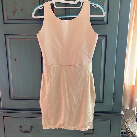 ๐  Maidenform Shape Wear ๐ - Picture 5 of 8